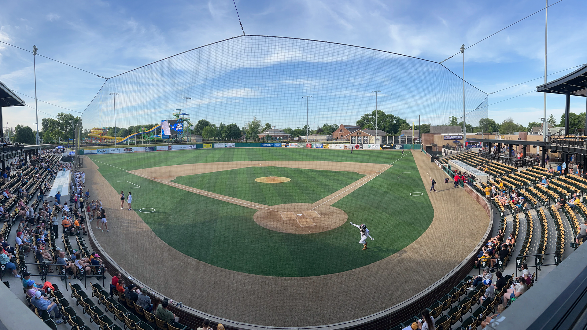 Paints Hand Aviators First Loss, 8-7 in 10 innings