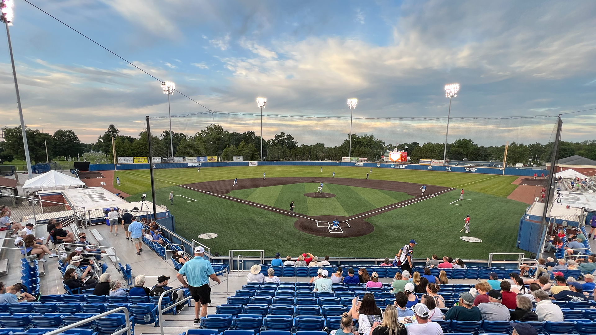 Chillicothe Blasts Rex in Terre Haute, 15-5